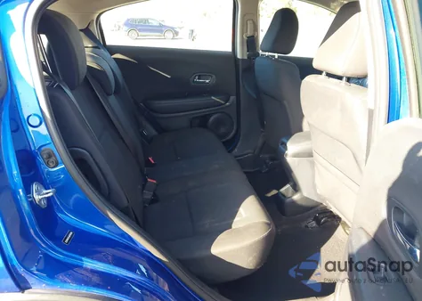 2018 Honda Hr-V Lx z USA, uszkodzony, nr VIN 3CZRU5H35JM705098